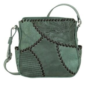 AMERICAN WEST
Gypsy Patch Zip-Top All Access Crossbody Bag EUC